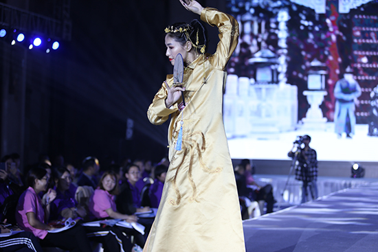 1542072913542918.jpg 10.jpg